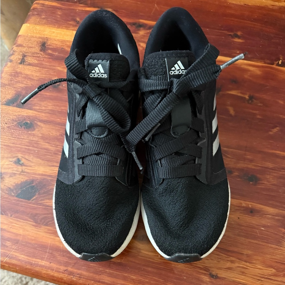 adidas women’s Black edge lux sneakers